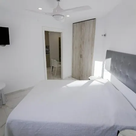 Angela Parque Santiago Apartament